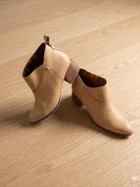 Boho Cottage Core Business Casual Women's Tan Leather Ankle Boots